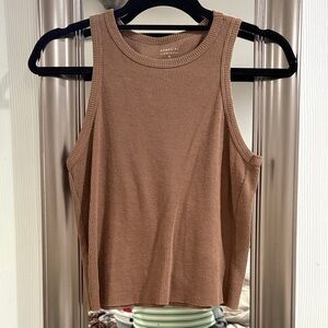 Casual Ribbed Sleeveless Top in Brown